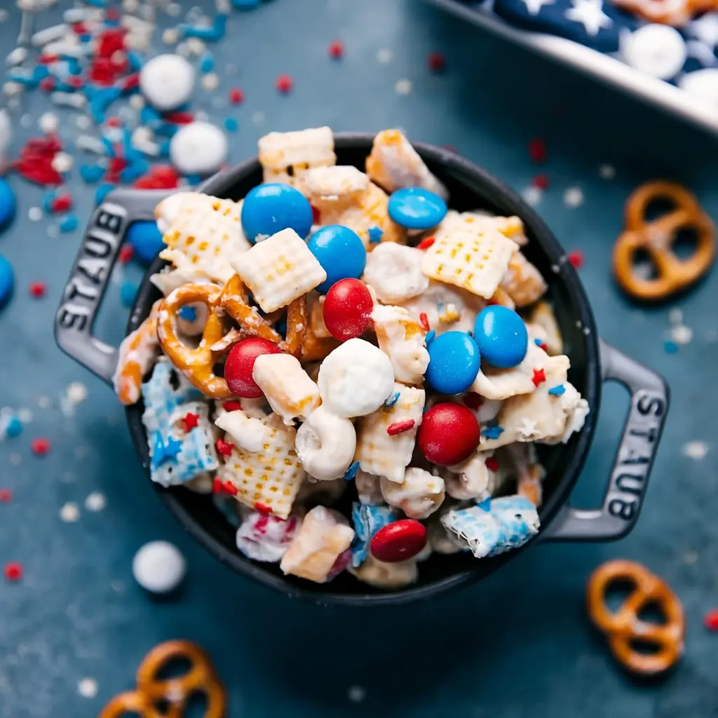 4th of July Snack Mix: A Festive Treat for Your Celebration 4 4th of July Snack Mix festive treat